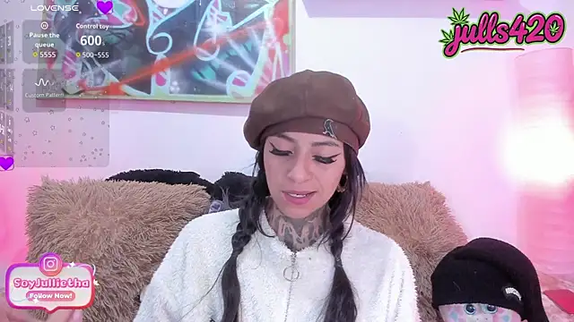 Julls420  online show from 07-12-26, 10:56