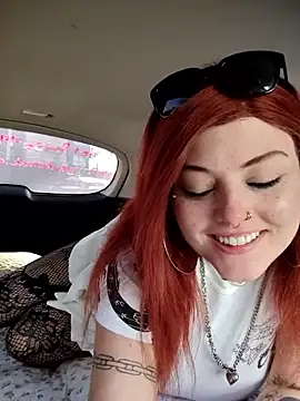 Snapshot of SpiderRose chatting on 03-03-26, 03:18 SpiderRose online show from 03-03-26, 03:18