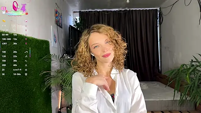 Snapshot of Miss_Monroe chatting on 01-11-26, 10:09 Miss Monroe online show from 01-11-26, 10:09