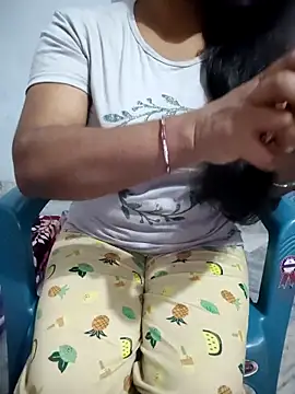 Snapshot of telugupravalli chatting on 01-06-26, 05:44 telugupravalli online show from 01-06-26, 05:44