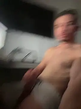 Snapshot of cruzx_ chatting on 12-05-25, 01:52 cruzx online show from 12-05-25, 01:52