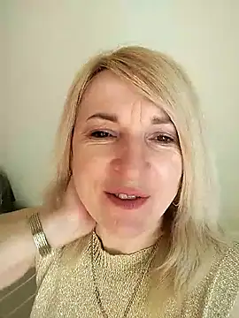 AhlyssaLove1155 online show from 04-05-26, 12:57