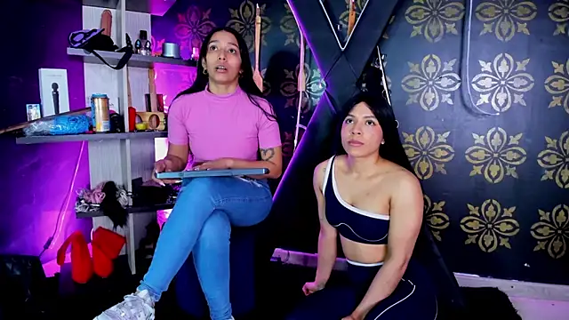 Snapshot of Sunny_n_Miha chatting on 02-28-26, 02:18 Sunny n Miha online show from 02-28-26, 02:18