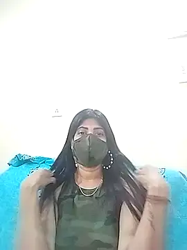 Snapshot of Nisharanilovee chatting on 01-11-26, 10:20 Nisharanilovee online show from 01-11-26, 10:20