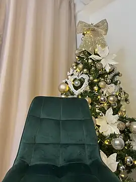 Snapshot of MayaLexy chatting on 12-18-25, 05:41 MayaLexy online show from 12-18-25, 05:41