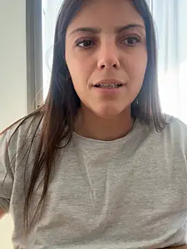 Snapshot of lililovexx chatting on 01-16-26, 08:35 lililovexx online show from 01-16-26, 08:35