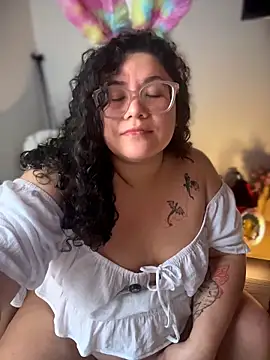 VanesssaMilf  online show from 03-31-26, 10:32