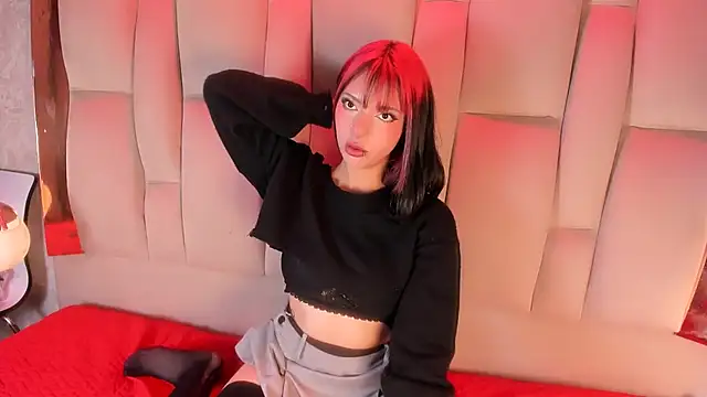 Snapshot of NamiMoon1 chatting on 12-20-25, 12:56 NamiMoon1 online show from 12-20-25, 12:56