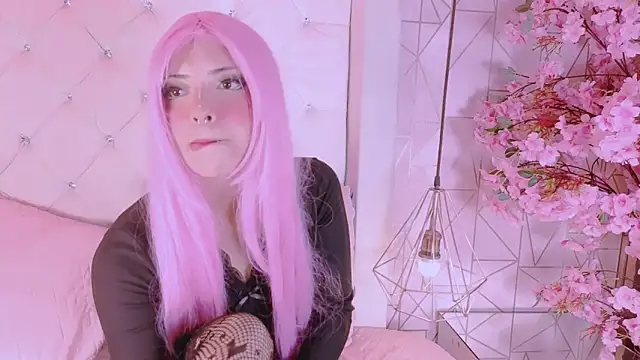 Snapshot of NamiMoon1 chatting on 02-10-26, 01:15 NamiMoon1 online show from 02-10-26, 01:15