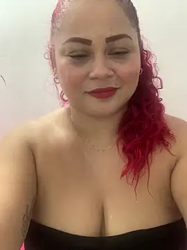 Snapshot of Sabina_house_cook chatting on 12-16-25, 05:23 Sabina house cook online show from 12-16-25, 05:23