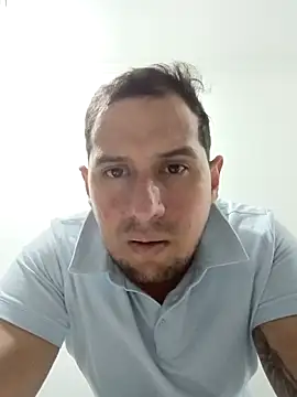 Snapshot of DarkOnebaki- chatting on 04-24-26, 06:16 DarkOnebaki- online show from 04-24-26, 06:16