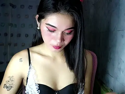 Snapshot of bombely_69 chatting on 04-29-26, 04:11 bombely 69 online show from 04-29-26, 04:11