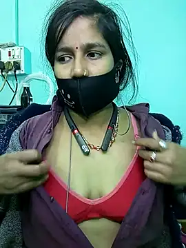 Anushka singh32 online show from 01-12-26, 05:18