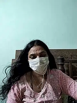 Snapshot of bhavyasri_55 chatting on 01-10-26, 10:17 bhavyasri 55 online show from 01-10-26, 10:17