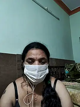 Snapshot of bhavyasri_55 chatting on 02-02-26, 12:31 bhavyasri 55 online show from 02-02-26, 12:31