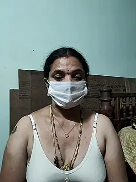 Snapshot of bhavyasri_55 chatting on 02-02-26, 12:37 bhavyasri 55 online show from 02-02-26, 12:37