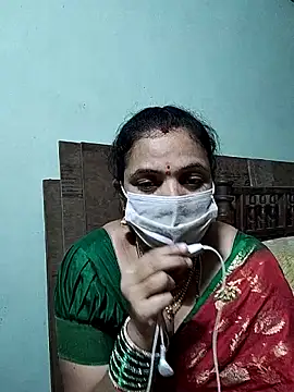 Snapshot of bhavyasri_55 chatting on 02-06-26, 03:59 bhavyasri 55 online show from 02-06-26, 03:59