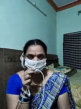 Snapshot of bhavyasri_55 chatting on 02-07-26, 05:00 bhavyasri 55 online show from 02-07-26, 05:00