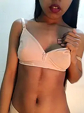 Snapshot of Sassy_Sofiaa_ chatting on 02-13-26, 05:58 Sassy Sofiaa online show from 02-13-26, 05:58