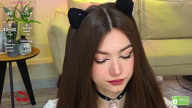 oliviaah  online show from 04-15-26, 03:08