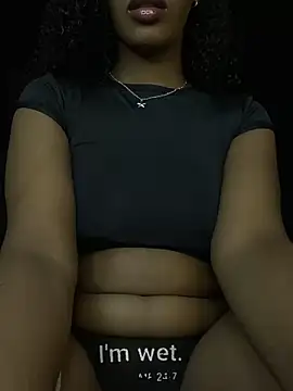 Thick Lucia online show from 12-18-25, 06:36