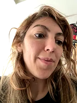 Snapshot of CelestialRuby chatting on 11-16-25, 04:01 CelestialRuby online show from 11-16-25, 04:01