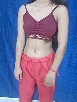 Snapshot of Tanu68 chatting on 12-15-25, 06:01 Tanu68 online show from 12-15-25, 06:01