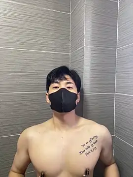 kimze7 online show from 04-18-26, 11:38