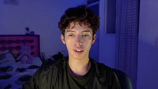 Dani Dancer online show from 04-19-26, 01:38