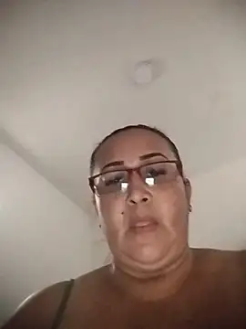 Nini Love  online show from 03-29-26, 08:20