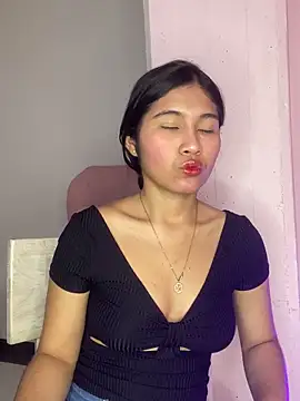 Snapshot of Xaander_ chatting on 02-07-26, 07:28 Xaander online show from 02-07-26, 07:28