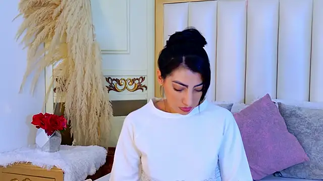 NinnaPiers online show from 04-13-26, 11:37