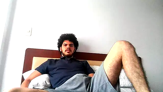 Hot Contrasts online show from 05-02-26, 06:46