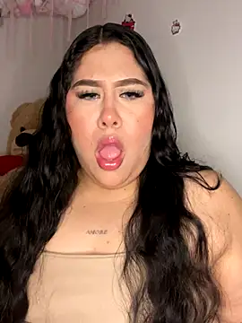 Snapshot of Mia_Carters chatting on 12-14-25, 10:25 Mia Carters online show from 12-14-25, 10:25