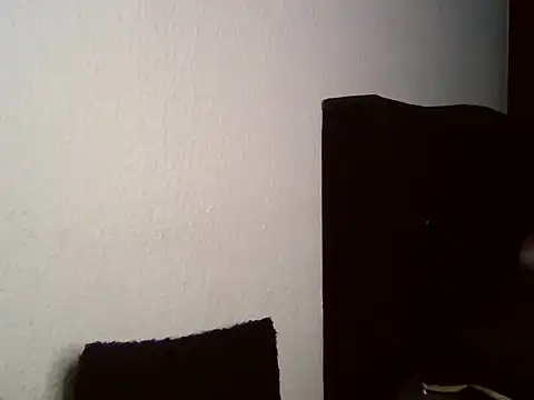 Mia 352 online show from 03-31-26, 03:19