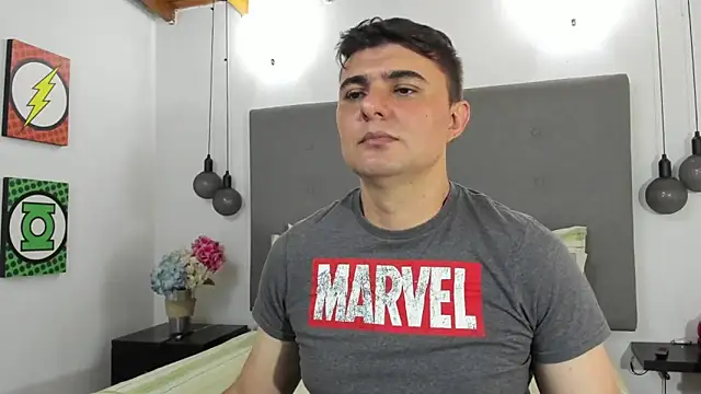 AndrethMuller online show from 04-15-26, 08:42