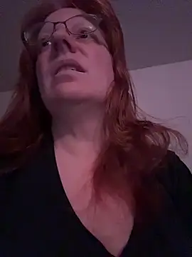 Lenaravenswood online show from 03-28-26, 03:39