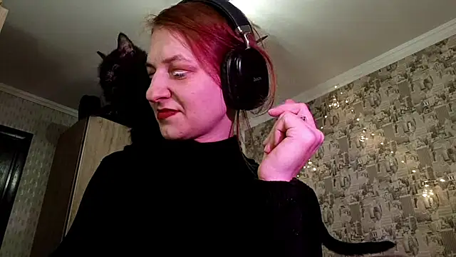 Snapshot of MerrillBarfield chatting on 12-16-25, 04:23 MerrillBarfield online show from 12-16-25, 04:23