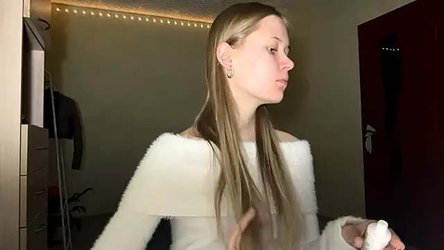 Snapshot of ZaidaSchwarten chatting on 01-12-26, 06:07 ZaidaSchwarten online show from 01-12-26, 06:07