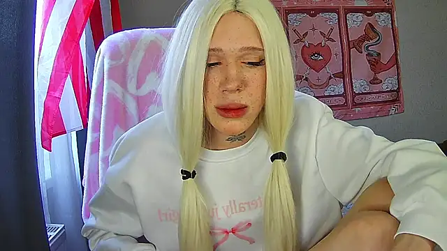 Snapshot of polimun chatting on 01-09-26, 11:57 polimun online show from 01-09-26, 11:57