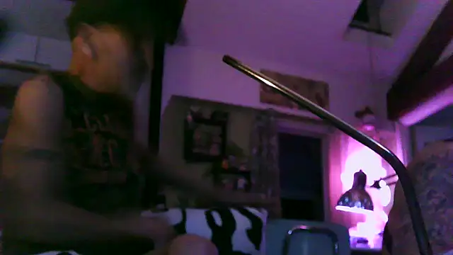 Snapshot of 4skinlvrI chatting on 03-13-26, 09:32 4skinlvrI online show from 03-13-26, 09:32