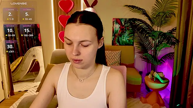 MaxinCarroll online show from 04-14-26, 10:21