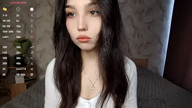 Qwami Amie online show from 04-09-26, 09:26