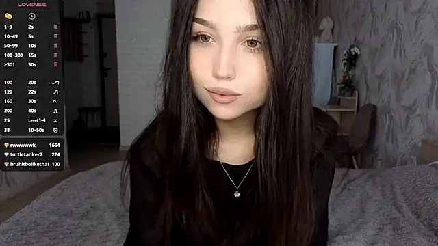 Qwami Amie online show from 05-16-26, 10:36