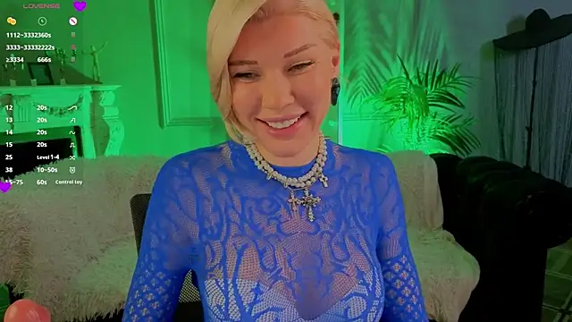 Lindsi Luvviv online show from 04-13-26, 04:34