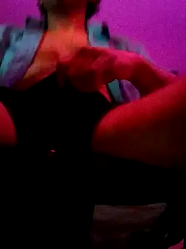 Snapshot of _Ramone666 chatting on 12-20-25, 05:31 Ramone666 online show from 12-20-25, 05:31