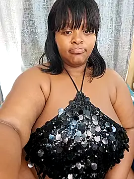 ChoklitBerryXX online show from 05-12-26, 10:01