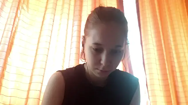 Snapshot of Annette_meow1 chatting on 02-27-26, 07:30 Annette meow1 online show from 02-27-26, 07:30