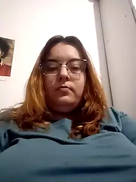 Snapshot of LilithUmbra chatting on 12-21-25, 06:59 LilithUmbra online show from 12-21-25, 06:59