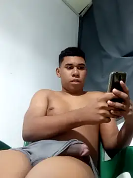 Snapshot of joserod1 chatting on 12-16-25, 05:34 joserod1 online show from 12-16-25, 05:34